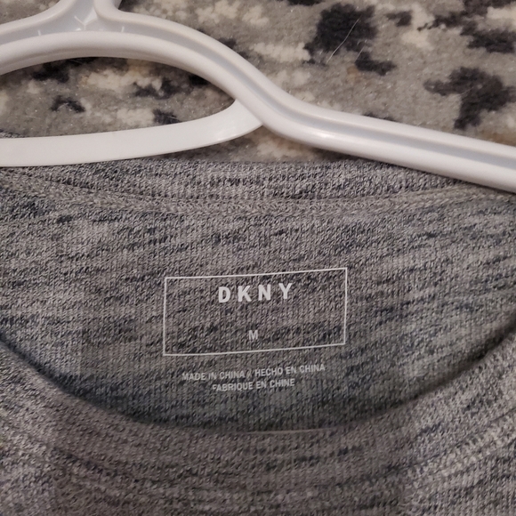 Men's dkny shirt. - Picture 2 of 2